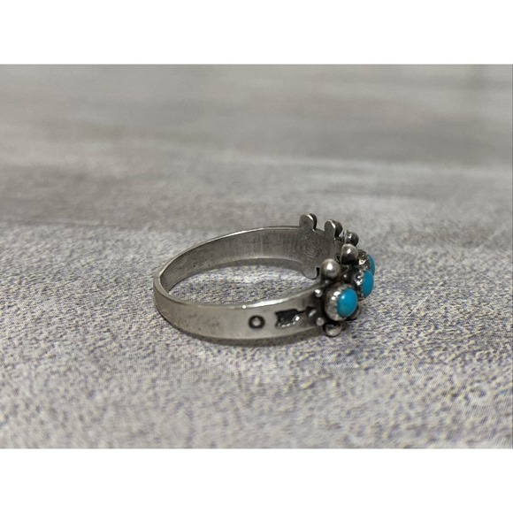 Native American Zuni Turquoise Petit Point Ring Sz 8 Snake Eyes Arrow - Picture 7 of 10